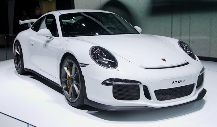 Geneva_MotorShow_2013_-_Porsche_911_GT3