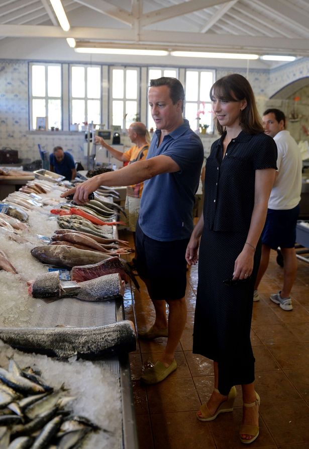 David-Cameron-enjoys-fish