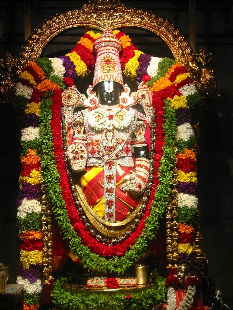 Malekallu_Tirupathi-balaji,_Arsikere