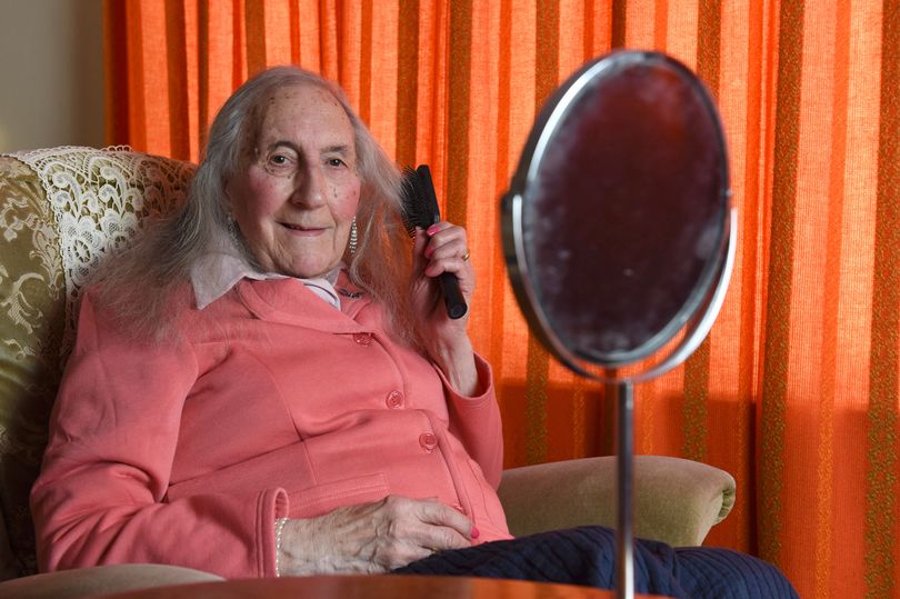 PAY-RETIRED-INDUSTRIAL-SNAPPER-COMES-OUT-AS-TRANS-WOMAN-AND-BEGINS-TAKING-FEMALE-HORMONES-AT-AGE-90