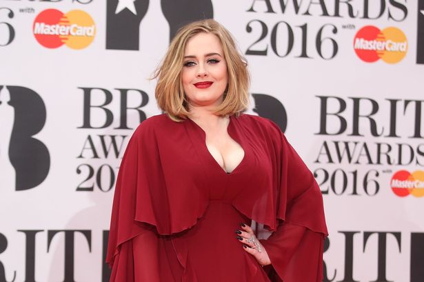 Adele-attends-the-BRIT-Awards-2016-at-The-O2-Arena