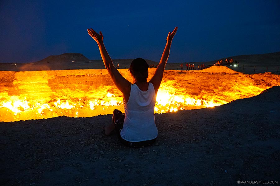 darvaza-gas-crater-turkmenistan-wanders-miles-2